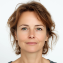 Consultez Clara-Bel, tarologue spécialisée en voyance sérieuse, numérologie et guidance spirituelle. Réponses précises et accompagnement personnalisé.